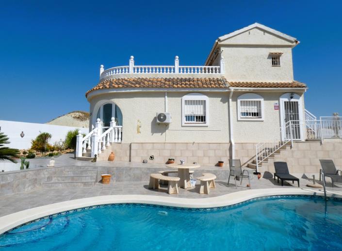 Image No.46-3 Bed Villa / Detached for sale