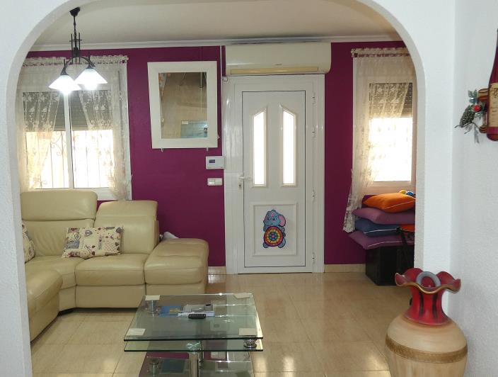 Image No.14-2 Bed Villa / Detached for sale