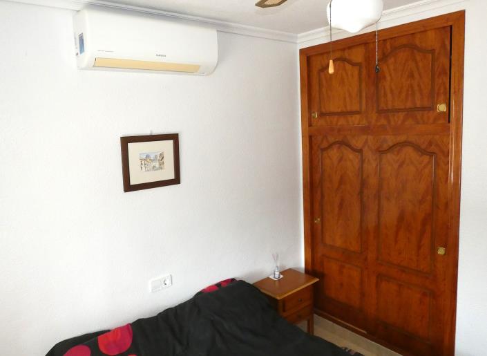 Image No.22-2 Bed Villa / Detached for sale