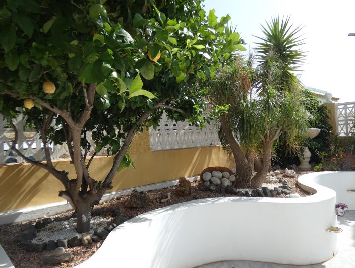 Image No.54-2 Bed Villa / Detached for sale