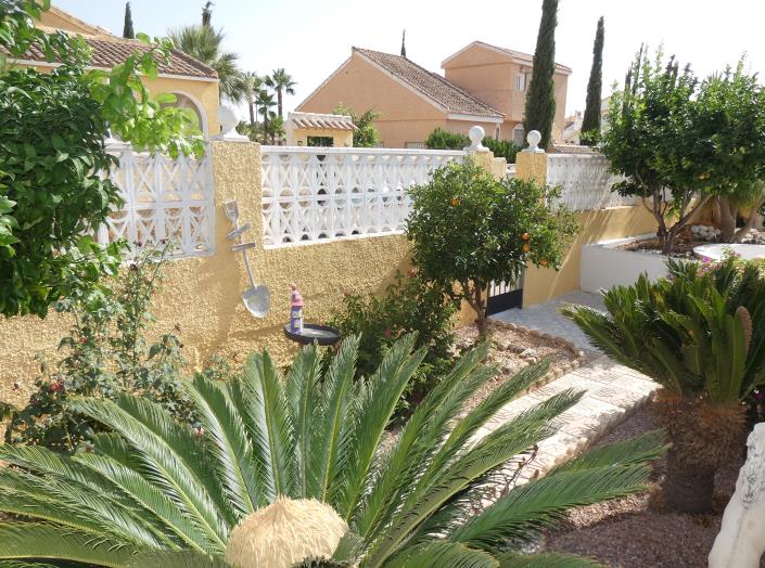 Image No.57-2 Bed Villa / Detached for sale