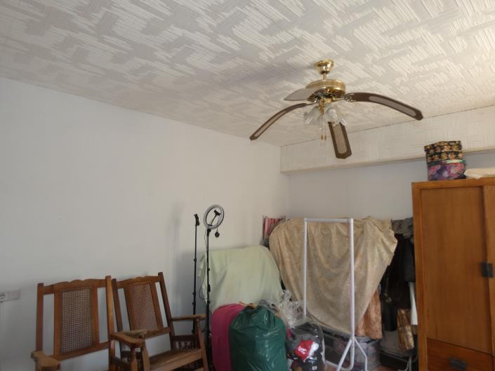 Image No.20-4 Bed Semi-Detached for sale