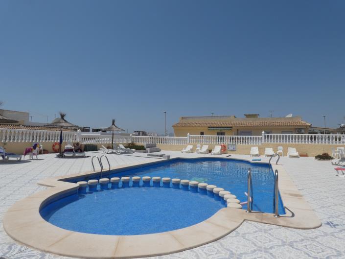 Image No.23-4 Bed Semi-Detached for sale