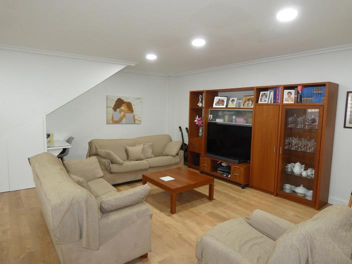 Image No.9-3 Bed Apartment for sale