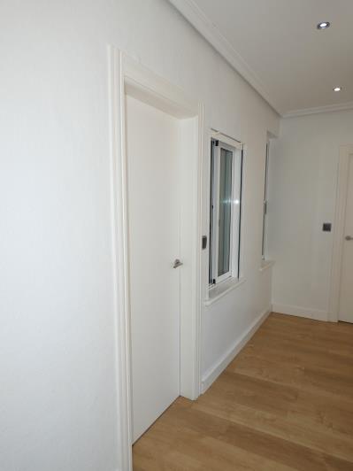 Image No.23-3 Bed Apartment for sale