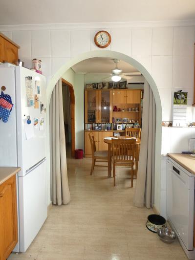 Image No.31-3 Bed Villa / Detached for sale