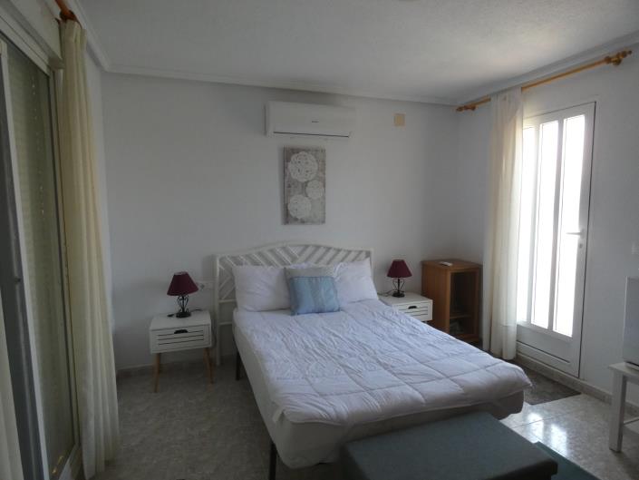 Image No.31-5 Bed Villa / Detached for sale