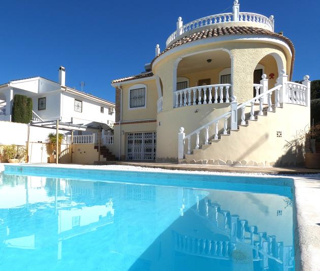 Image No.5-5 Bed Villa / Detached for sale