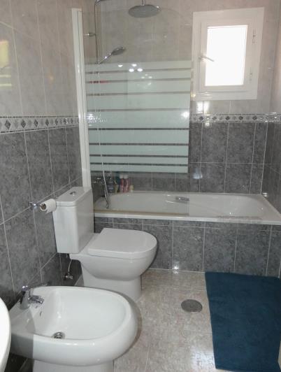 Image No.14-5 Bed Villa / Detached for sale