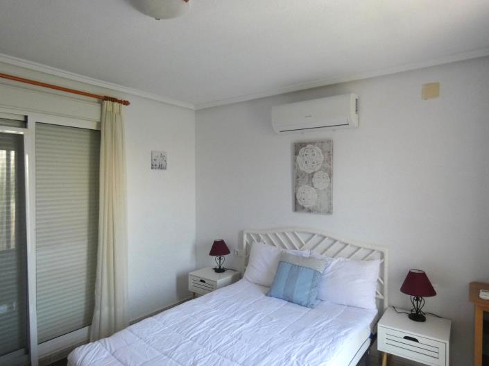 Image No.26-5 Bed Villa / Detached for sale