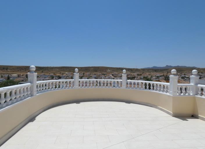 Image No.30-5 Bed Villa / Detached for sale