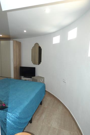 Image No.54-5 Bed Villa / Detached for sale