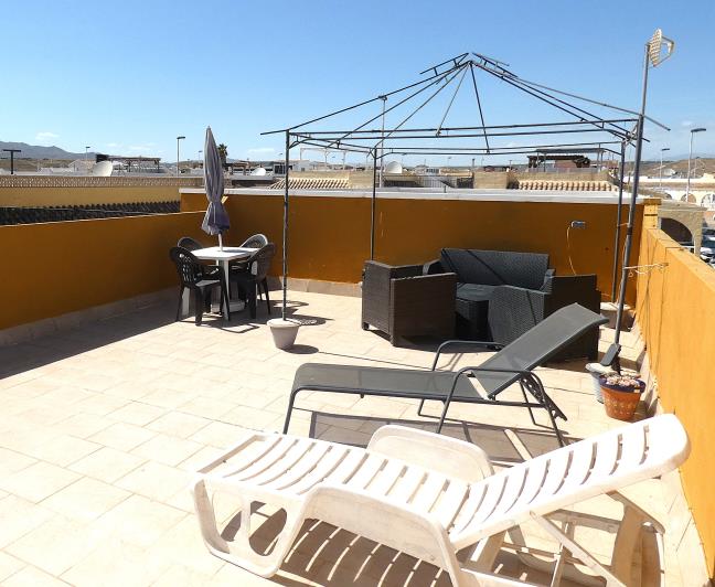 Image No.46-3 Bed Semi-Detached for sale