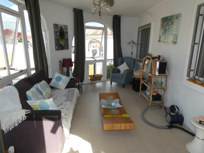 Image No.8-4 Bed Villa / Detached for sale