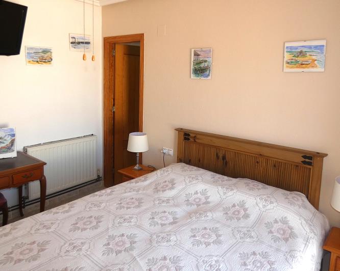 Image No.31-3 Bed Villa / Detached for sale