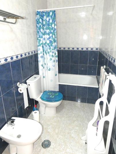 Image No.33-3 Bed Villa / Detached for sale