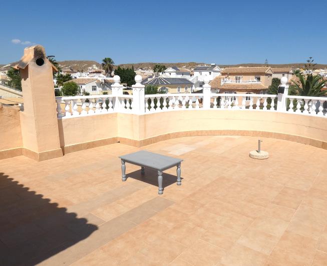 Image No.38-3 Bed Villa / Detached for sale