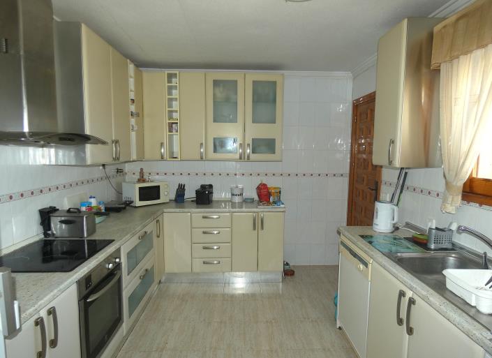 Image No.3-4 Bed Villa / Detached for sale