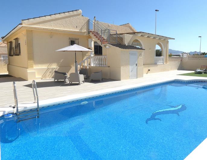 Image No.49-3 Bed Villa / Detached for sale