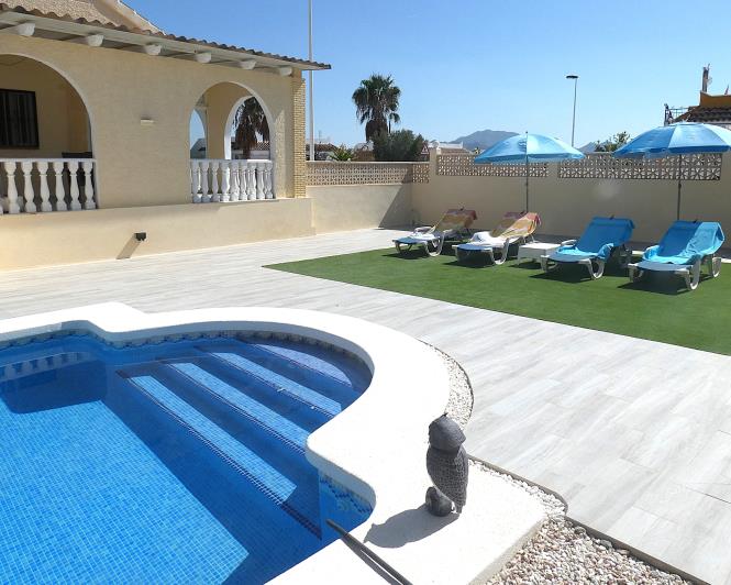 Image No.51-3 Bed Villa / Detached for sale