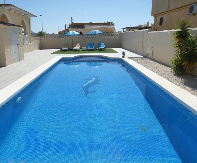 Image No.56-3 Bed Villa / Detached for sale