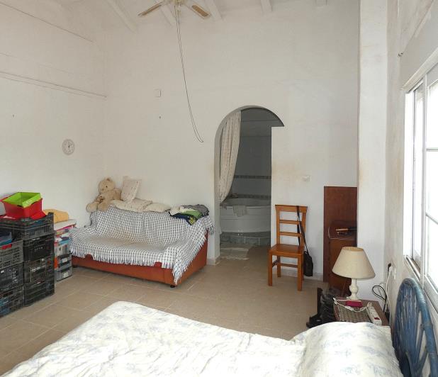 Image No.14-7 Bed Country Property for sale