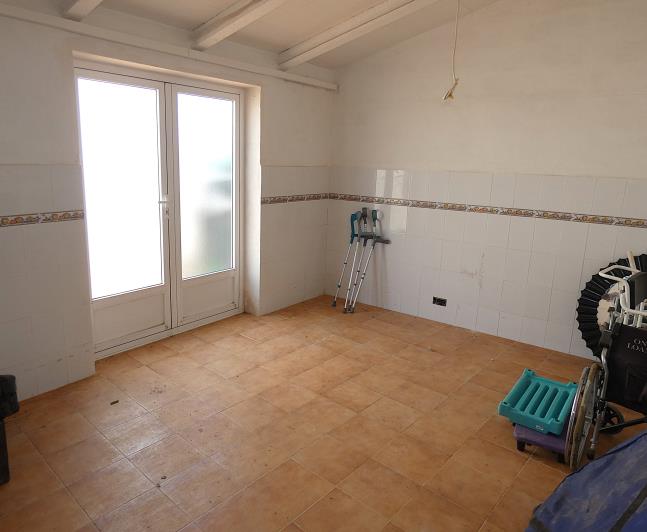 Image No.56-7 Bed Country Property for sale