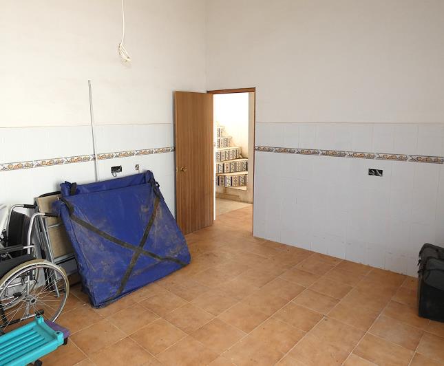 Image No.58-7 Bed Country Property for sale