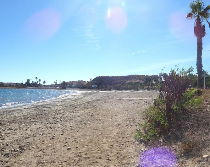 Image No.57-3 Bed Villa / Detached for sale