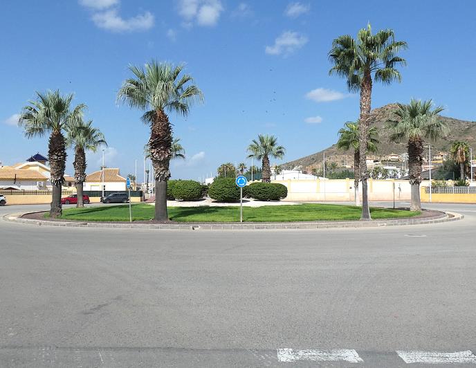 Image No.52-2 Bed Villa / Detached for sale