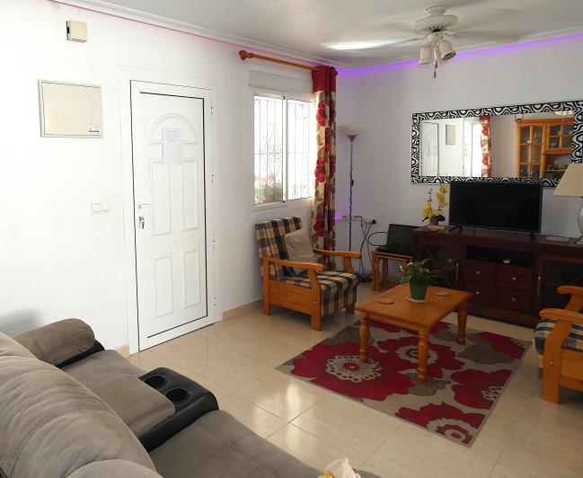 Image No.14-2 Bed Semi-Detached for sale