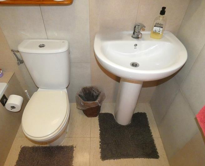 Image No.22-2 Bed Semi-Detached for sale