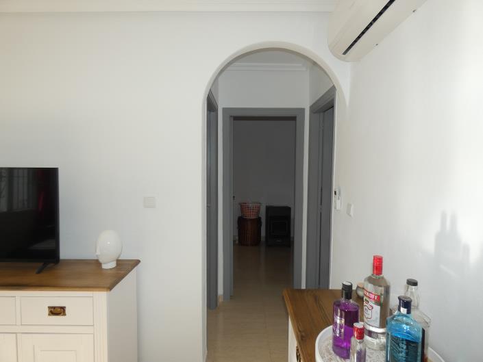 Image No.10-2 Bed Semi-Detached for sale