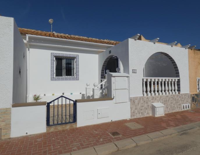 Image No.27-2 Bed Semi-Detached for sale