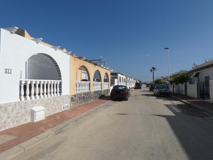 Image No.28-2 Bed Semi-Detached for sale