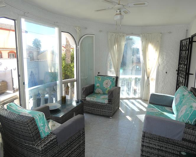 Image No.8-3 Bed Villa / Detached for sale