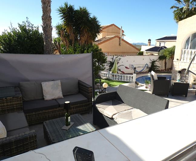 Image No.59-3 Bed Villa / Detached for sale