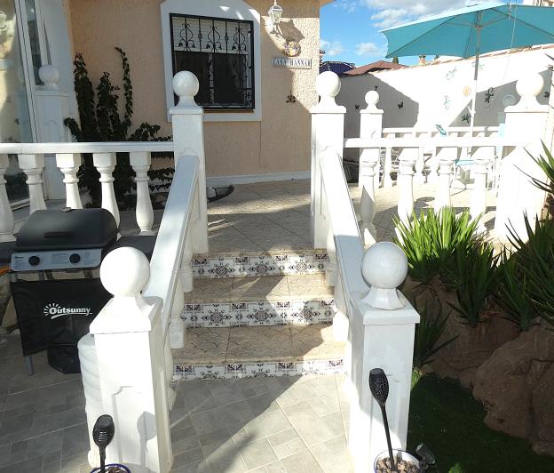 Image No.60-3 Bed Villa / Detached for sale