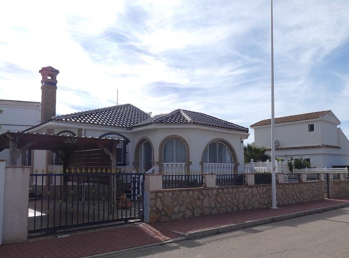 Image No.5-3 Bed Villa / Detached for sale