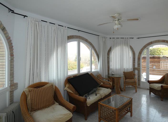 Image No.8-3 Bed Villa / Detached for sale