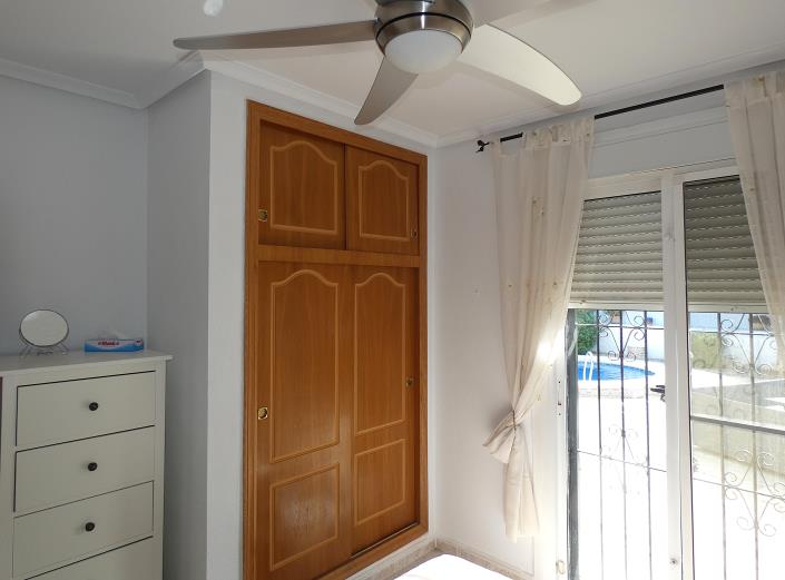 Image No.28-3 Bed Villa / Detached for sale