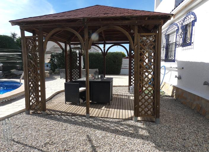 Image No.51-3 Bed Villa / Detached for sale