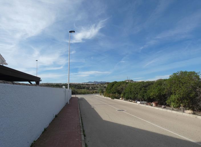 Image No.59-3 Bed Villa / Detached for sale