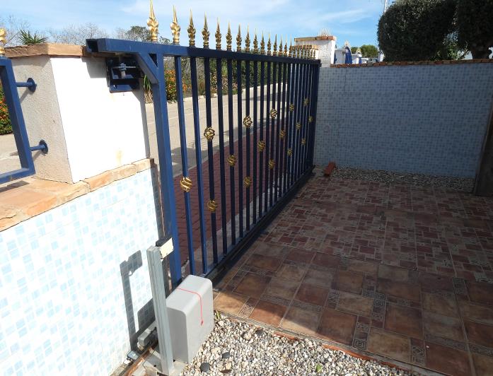 Image No.60-3 Bed Villa / Detached for sale