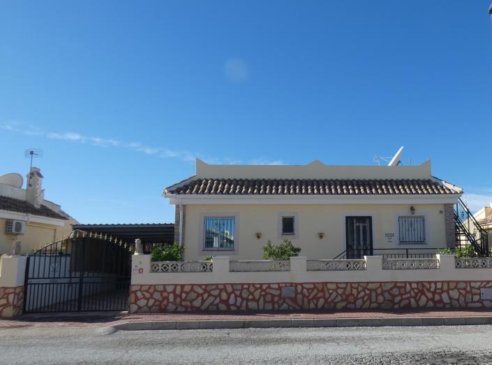Image No.4-2 Bed Villa / Detached for sale