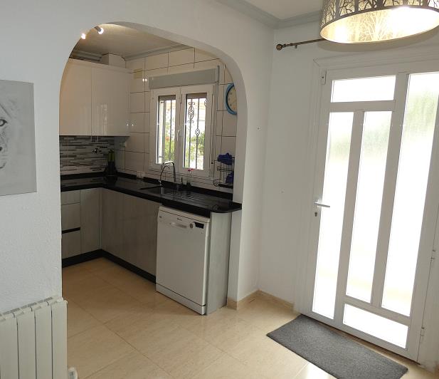 Image No.6-2 Bed Villa / Detached for sale