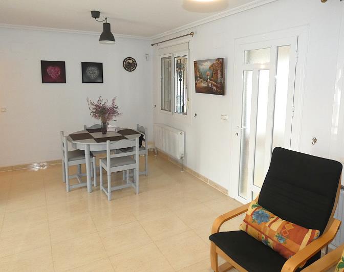 Image No.14-2 Bed Villa / Detached for sale