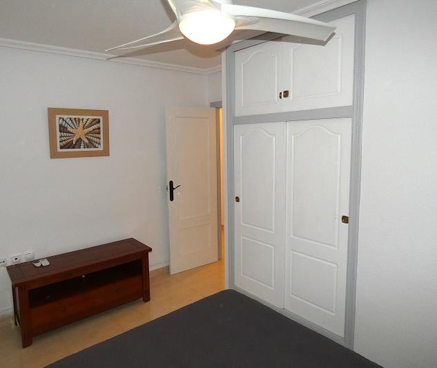 Image No.20-2 Bed Villa / Detached for sale