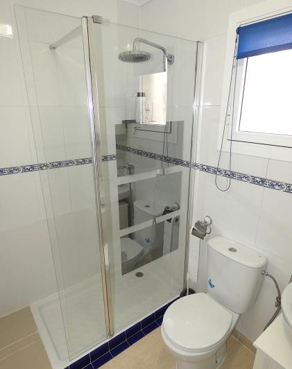 Image No.22-2 Bed Villa / Detached for sale