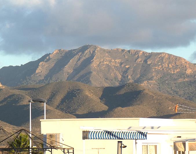 Image No.3-2 Bed Villa / Detached for sale